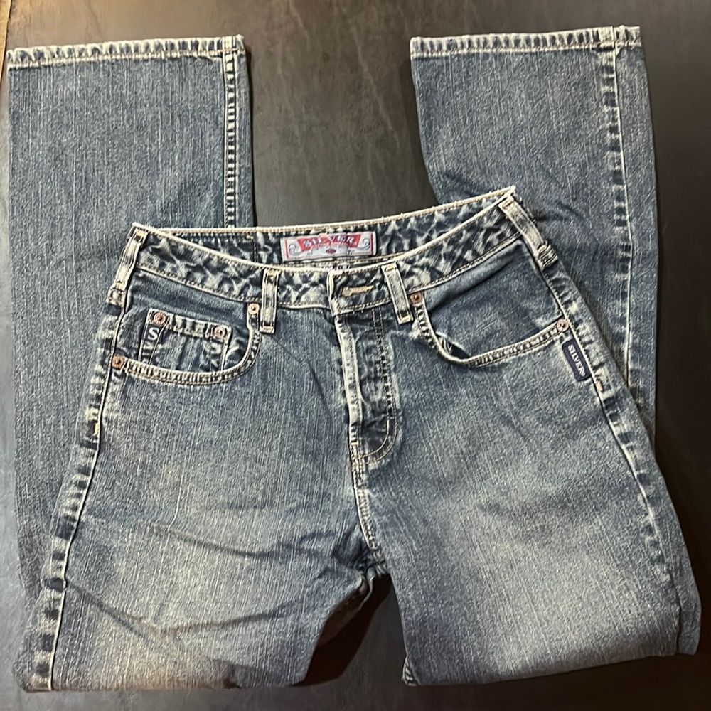 Womens 28-30 Silver Jeans
